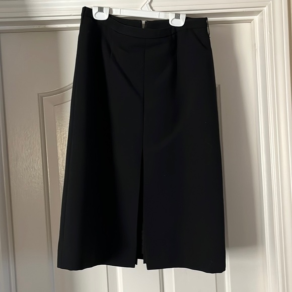 Perse Dresses & Skirts - Beautiful black skirt